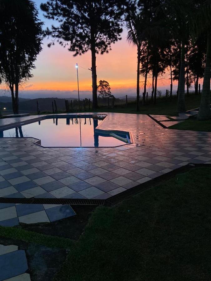 Sitio Frente A Barragem Villa Salesopolis Luaran gambar