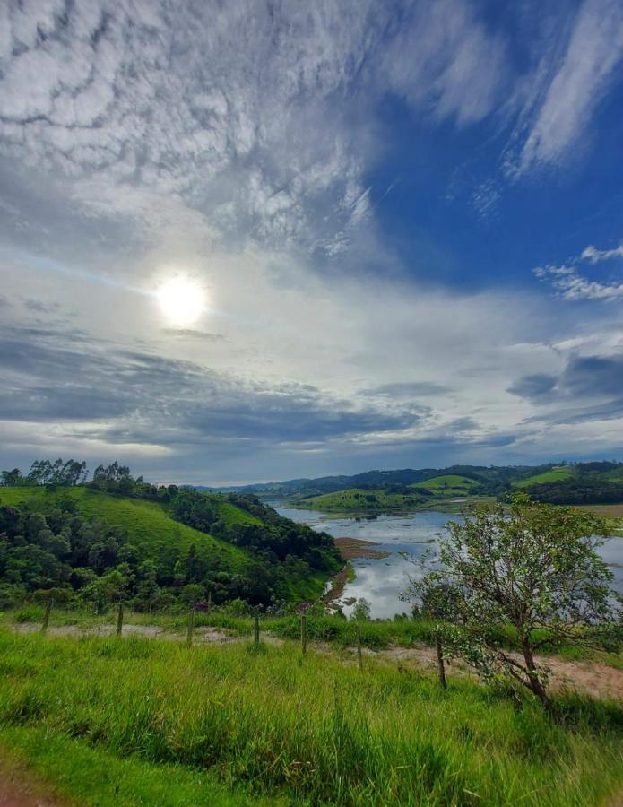 Sitio Frente A Barragem Villa Salesopolis Luaran gambar