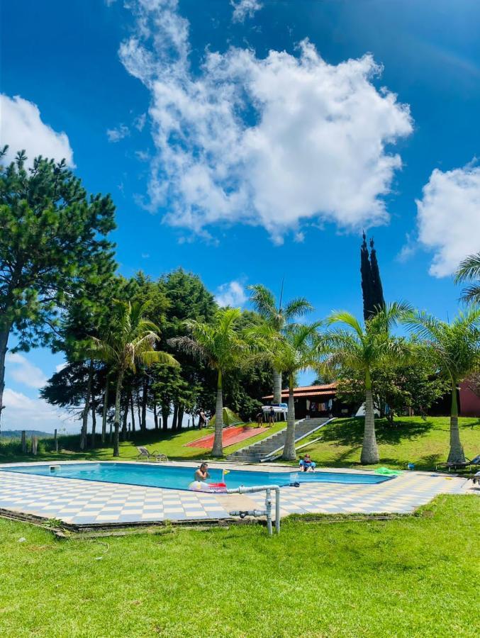 Sitio Frente A Barragem Villa Salesopolis Luaran gambar