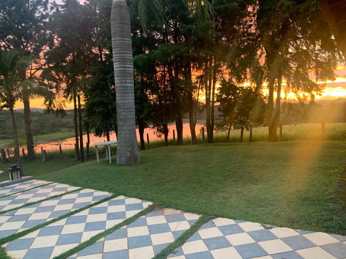 Sitio Frente A Barragem Villa Salesopolis Luaran gambar